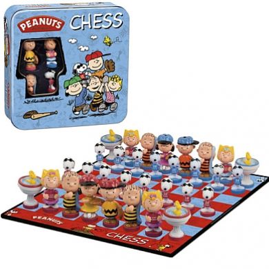 USAopoly Peanuts Chess
